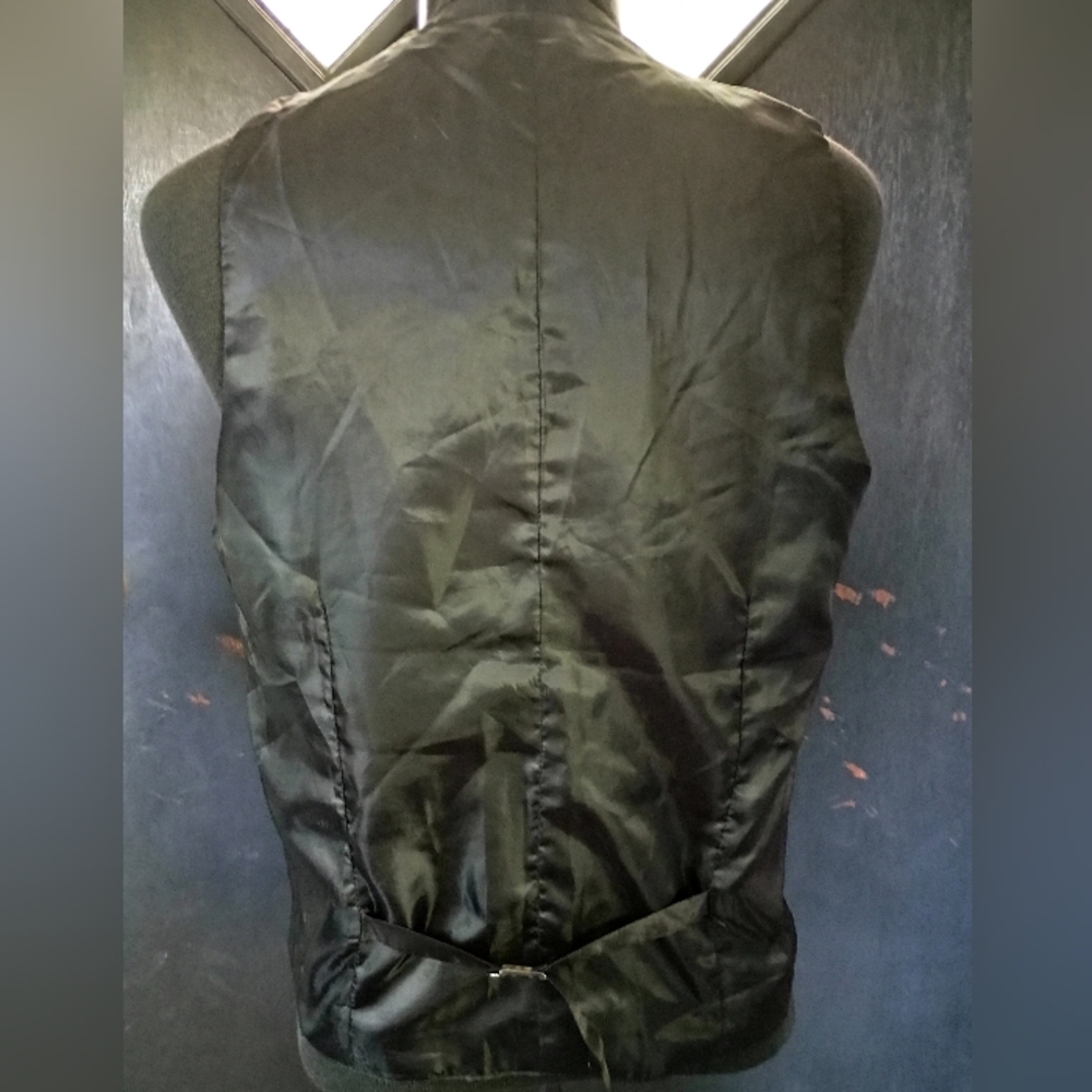 Point Zero vest - Picture 4 of 6